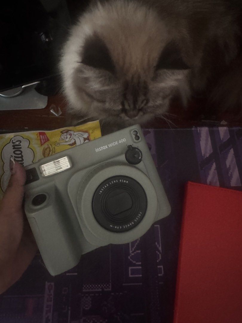 Fujifilm Instax WIDE 400 Instant Camera (Category: Cameras) located in Malabon City. Submitted by belabng29 (Listing ID 1464974158, Image 1). Description: - Model: Fujifilm Instax WIDE 400 instant camera - Color: Green - Format: Uses wide instant film for bigger photos - Features: Chunky grip body and front self-timer dial - Condition: Clean exterior body with minimal wear - Ideal for: Parties, gatherings, and fun hangouts with friends - Rfs: no 