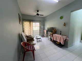 (Category: ) located in . Submitted by sebastianho (Listing ID 1444846537, Image 1). Description: .