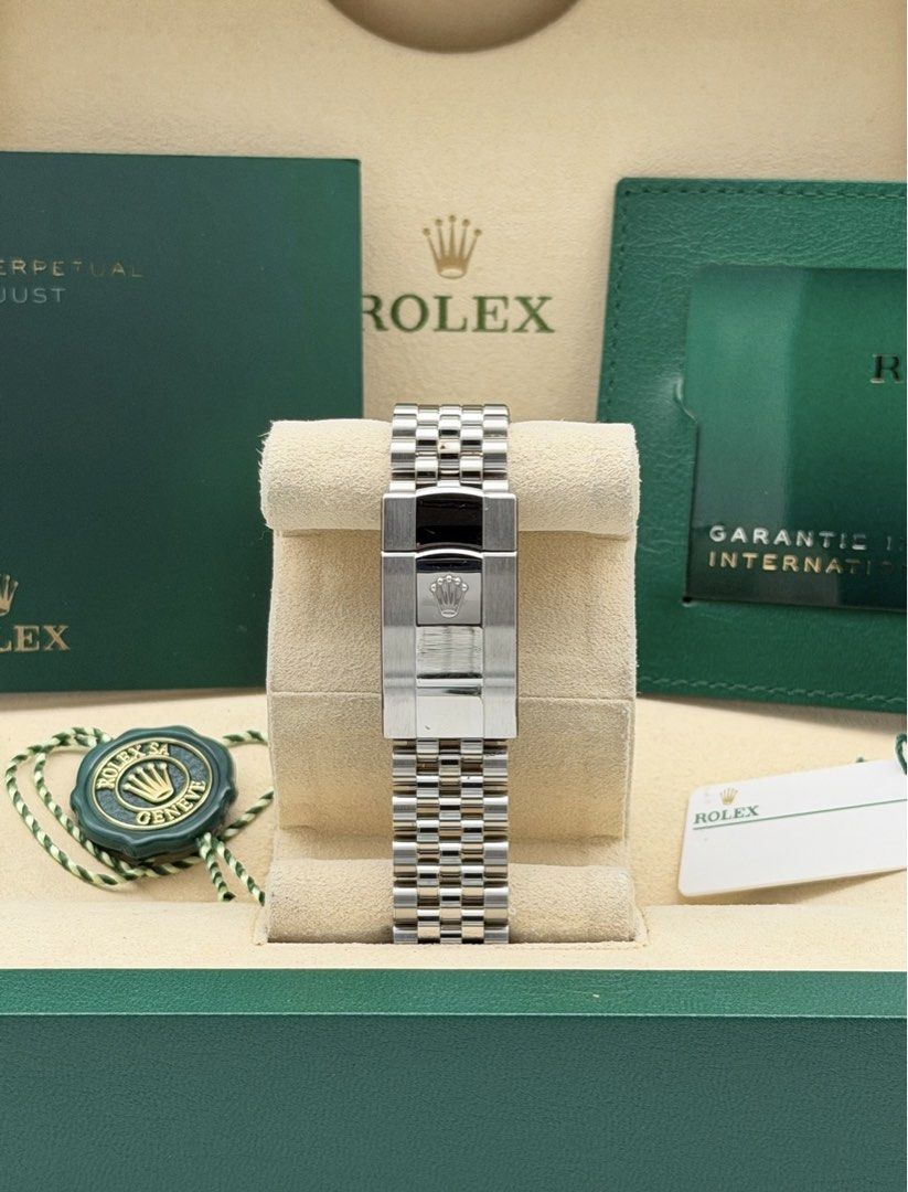 Fullset Rolex Datejust 36mm Wimbledon Dial 2025 (Category: Luxury Watches) located in Manila. Submitted by timelesseleganceph (Listing ID 1465040823, Image 3). Description: Fullset Rolex Datejust 36mm Wimbledon Dial Reference 126234 Size 36mm Dated 2025 International Warranty til 2030 18k White Gold Fluted Bezel in Wimbledon Dial on Jubilee Bracelet Complete/Fullset - Box, Warranty Card, Card Holder, Booklets, Green Tag, White Tag w/ Serial.