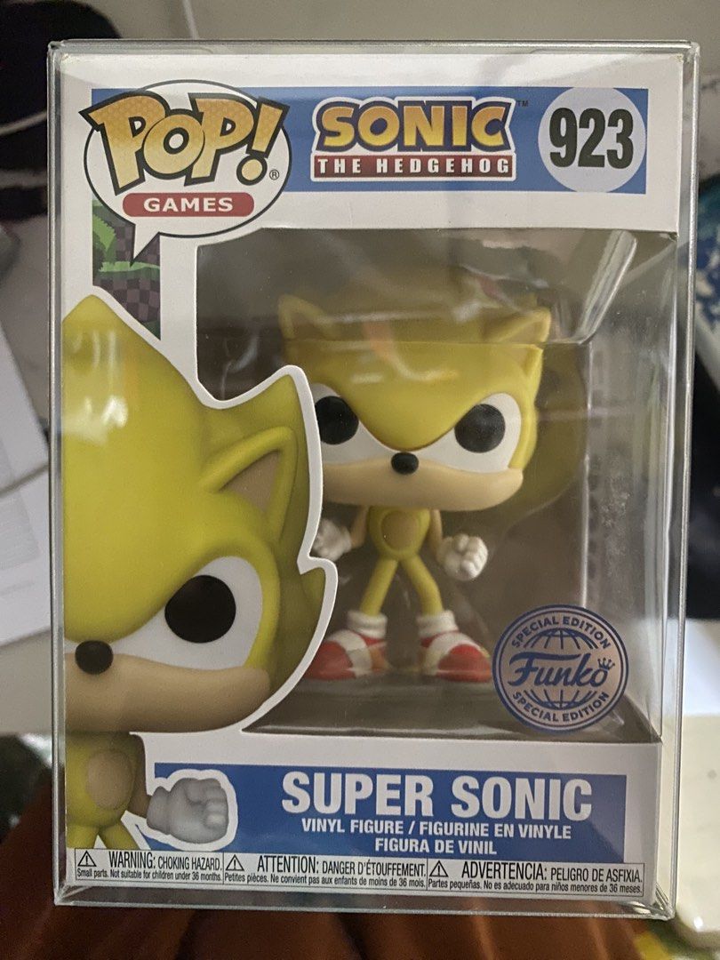 Funko pop Super Sonic Special Edition with protector case (Category: Figurines & Statues) located in Manila. Submitted by garciafran94315 (Listing ID 1465117728, Image 1). Description: Can Meet up at Sta Lucia, Marikina, Or I can go to your location to meet up..
