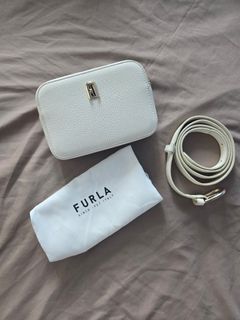 (Category: ) located in . Submitted by aj.preloved (Listing ID 1465001530, Image 1). Description: .