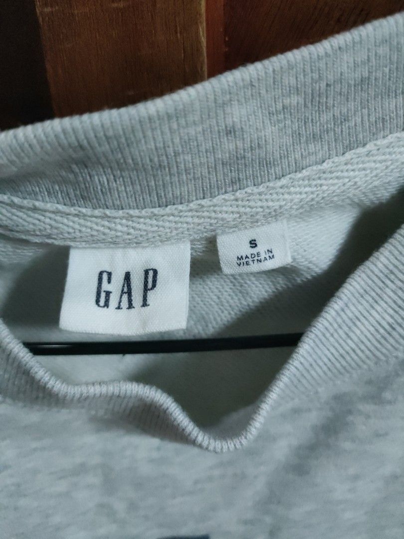 GAP jacket (Category: Coats, Jackets and Outerwear) located in Taguig. Submitted by fundraising_for_althon (Listing ID 1464982589, Image 2). Description: .