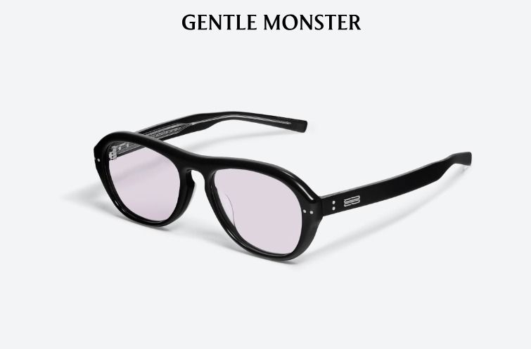 Gentle Monster OAA 01(V) Sunglasses (Category: Packaged & Instant Food) located in Bacoor. Submitted by fafofa (Listing ID 1465095560, Image 1). Description: Gentle Monster OAA 01(V) sunglasses featuring a bold, modern silhouette with the brand’s signature contemporary aesthetic. • Model: OAA 01(V) • Signature Gentle Monster design • Bold statement frame.
