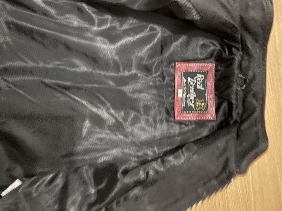 Genuine Leather Jacket for 5-7 yr old (Category: Babies & Kids Fashion) located in Manila. Submitted by secondchapterr (Listing ID 1465032696, Image 2). Description: Genuine leather jacket bought in Dubai. Used once Perfect for autumn, winter weather.