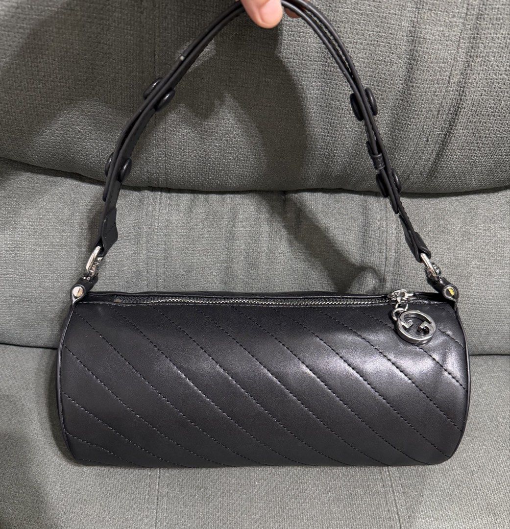 GG Blondie Mini Barrel Bag (Category: Shoulder Bags) located in Quezon City. Submitted by chic.bags (Listing ID 1465037499, Image 1). Description: Coded Pure leather GG underzip Adjustable strap With dust bag Good as new No issue Japan preloved Actual photo posted Mop: gcash.