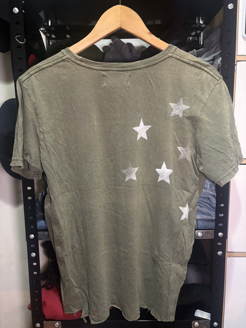Sunfade Ghost Pocket T Shirt Custom (Category: Tshirts & Polo Shirts ) located in Mandaluyong City. Submitted by de_keein (Listing ID 1465124343, Image 2). Description: 20x26.