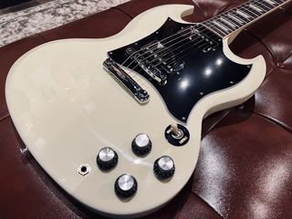 (Category: ) located in . Submitted by 35guitaravenue (Listing ID 1465076721, Image 1). Description: .