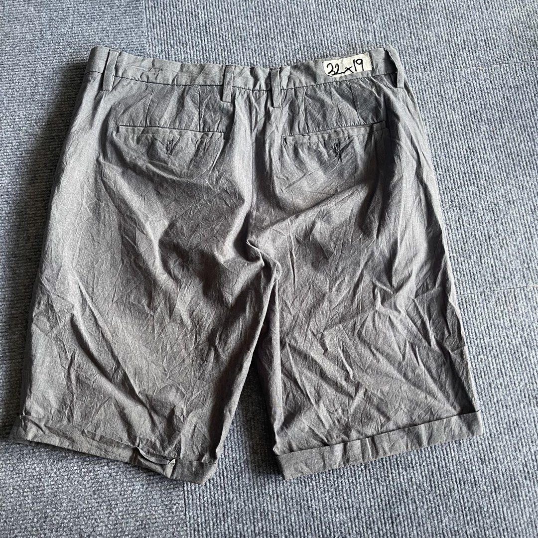 Giordano size 32 (Category: Shorts) located in Butuan. Submitted by cgsayas20083001 (Listing ID 1465093487, Image 3). Description: Nasa pic ma lahat.