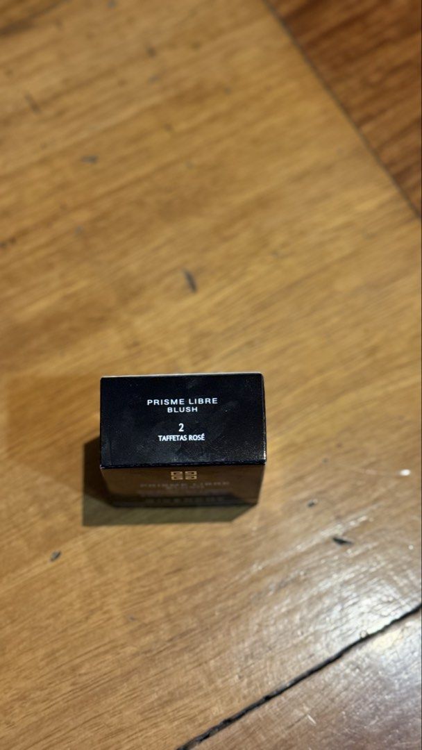 Givenchy Prisme Libre Blush 2 Taffetas Rosé (Category: Makeup) located in Makati City. Submitted by thevault88 (Listing ID 1465125769, Image 3). Description: - Authentic luxury makeup: Givenchy Prisme Libre Blush - Shade: 2 Taffetas Rosé (stunning four-color loose powder blush) - Condition: Brand new, unopened in original box - Inclusions: Compact with built-in mirror and matching application puff RFS: have 2 of the same shade .