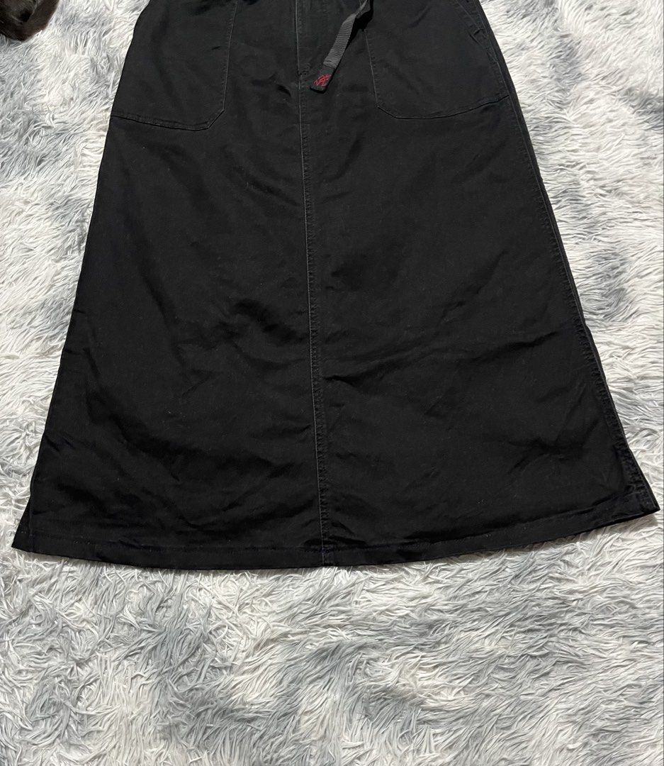 Gramicci Baker Skirt (Category: Skirts) located in Sasmuan (Sexmoan). Submitted by winterclothes.ph (Listing ID 1465111050, Image 3). Description: Gramicci Baker Skirt M on tag Waist 28-30 Length 31 Excellent Condition.
