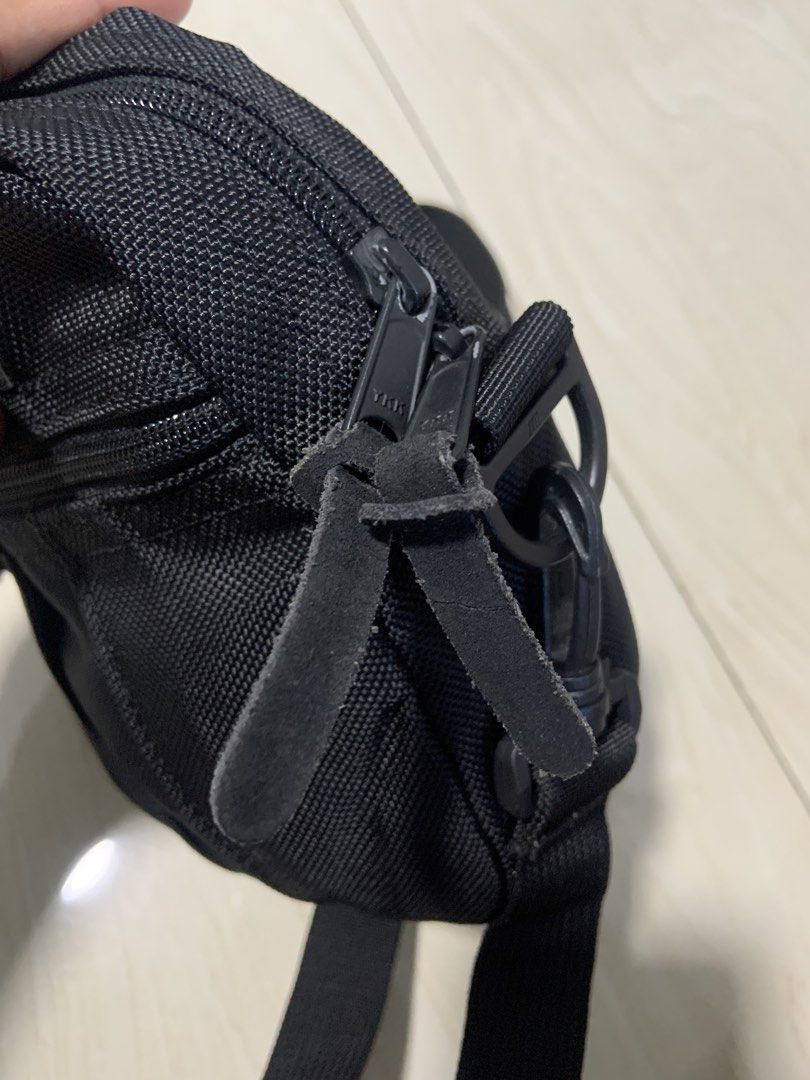 Gregory Black Shoulder Bag (Category: Sling Bags) located in Angeles City. Submitted by manlapidma26771 (Listing ID 1465035769, Image 3). Description: - Brand: Gregory - Color: Black - Closure: Secure YKK zippers - Features: Front zip pocket, inner tag (1605), tonal brand patch - Strap: Removable woven strap with plastic clips - Style: Minimal daily carry shoulder bag.