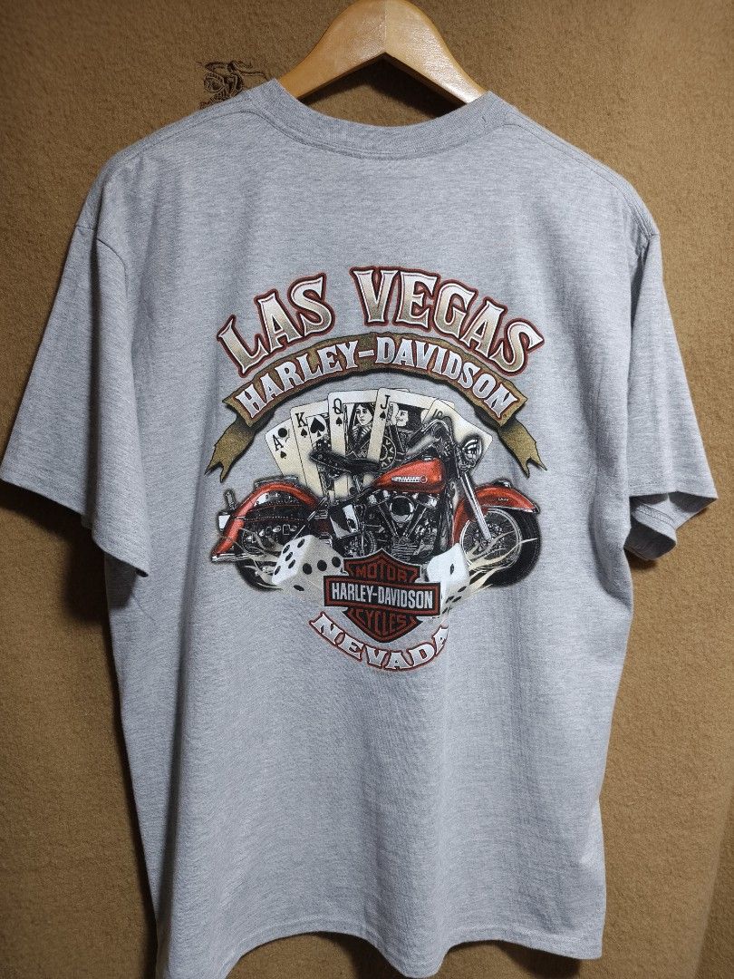 grey Harley-Davidson graphic T-shirt, lenght28", Width 22" (Category: Tshirts & Polo Shirts ) located in Camalaniugan. Submitted by thrifter10 (Listing ID 1465082821, Image 3). Description: .