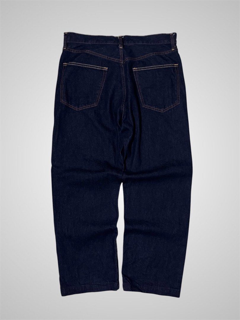 Gu pants (Category: Jeans) located in Nagcarlan. Submitted by nashfrias (Listing ID 1465113475, Image 1). Description: Gu pants size • 32 Length • 37 Leg hole • 8.5.