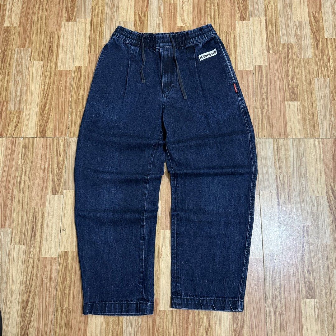 GU X STUDIO 7 MEN’S CARROT JEANS (Category: Jeans) located in Manila. Submitted by thrifthing_121102 (Listing ID 1465100244, Image 1). Description: GU X STUDIO 7 MEN’S CARROT JEANS •SIZE SMALL •WAIST - 27-30” •LENGTH - 36.5” •HEM - 8” •EXCELLENT CONDITION •NO ISSUES ₱599 + SF ✅All items are in excellent to new condition. ✅Color may vary due to lighting. 📦J&T Express or Lalamove Shipping. 💸Gcash Payment. 📍Moonwalk, Paranaque City.