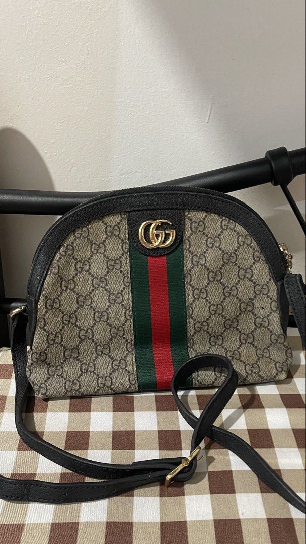 Gucci Ophidia Dome Crossbody Bag (Category: Luxury Bags & Wallets) located in Quezon City. Submitted by koichronicles (Listing ID 1465072952, Image 1). Description: 📌In good condition, minor flaws only 📌 with a Dust Bag.
