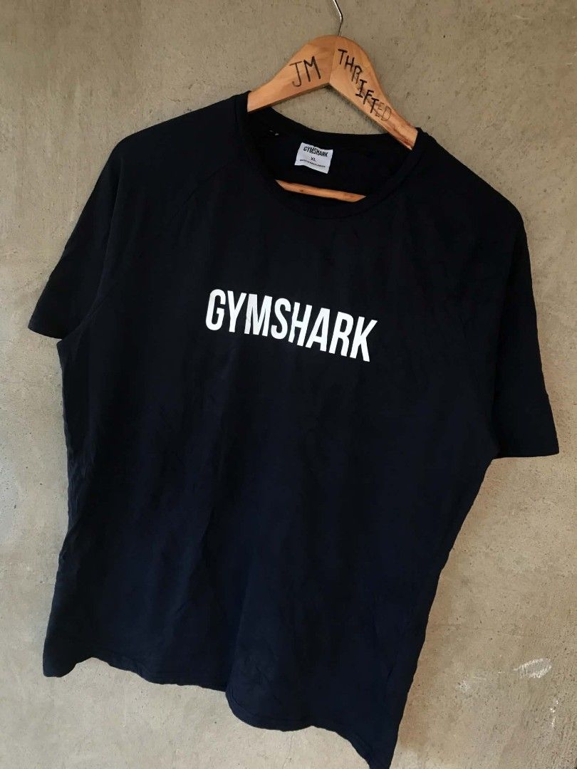 Gym shark (Category: Formal Shirts) located in Dumaguete. Submitted by johnmarkthrift (Listing ID 1465064002, Image 2). Description: ♻️ Gym shark Semi Dry fit 📌 Strachable 📌 Navy Blue Dimensions on tags ( XL ) Length 27.5 pasok na sa 28 Width 21 Color rate 9.8/10 or better need wash Excellent condition No issue ❌ fresh from arrival Color may very due to lighting 💥 Unlimited vouch/vc for safe transaction 750 + SF Dumaguete city negros Oriental 
