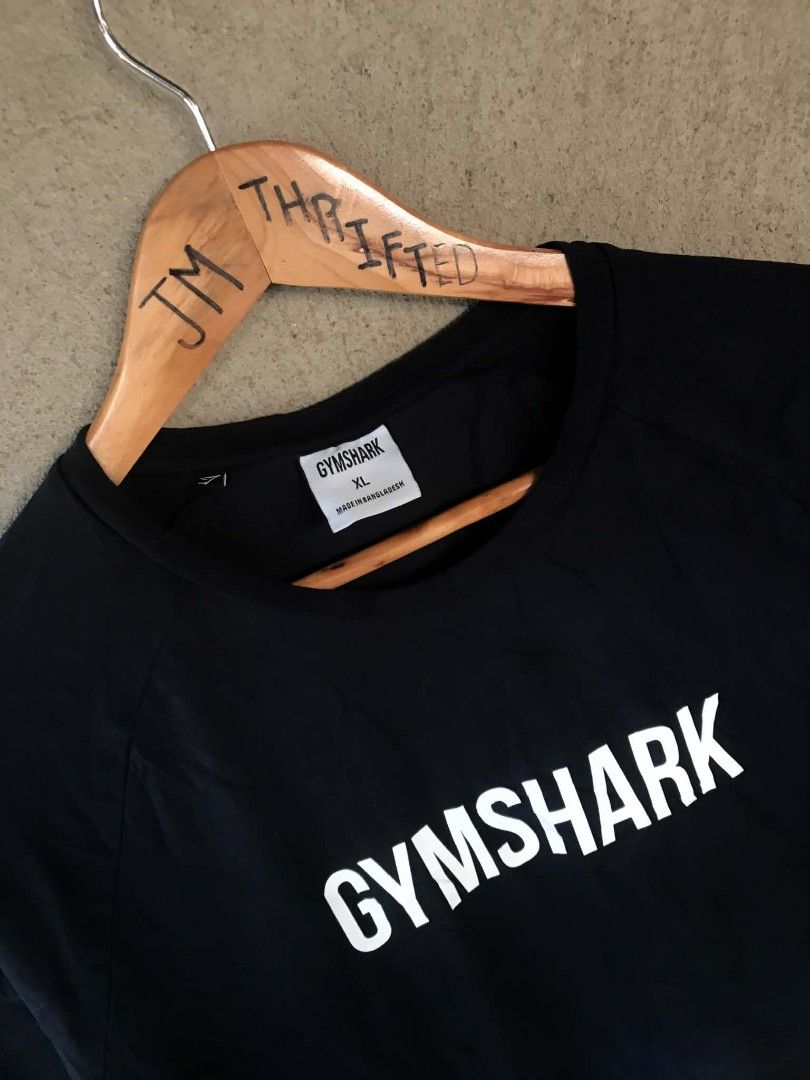 Gym shark (Category: Formal Shirts) located in Dumaguete. Submitted by johnmarkthrift (Listing ID 1465064002, Image 3). Description: ♻️ Gym shark Semi Dry fit 📌 Strachable 📌 Navy Blue Dimensions on tags ( XL ) Length 27.5 pasok na sa 28 Width 21 Color rate 9.8/10 or better need wash Excellent condition No issue ❌ fresh from arrival Color may very due to lighting 💥 Unlimited vouch/vc for safe transaction 750 + SF Dumaguete city negros Oriental 