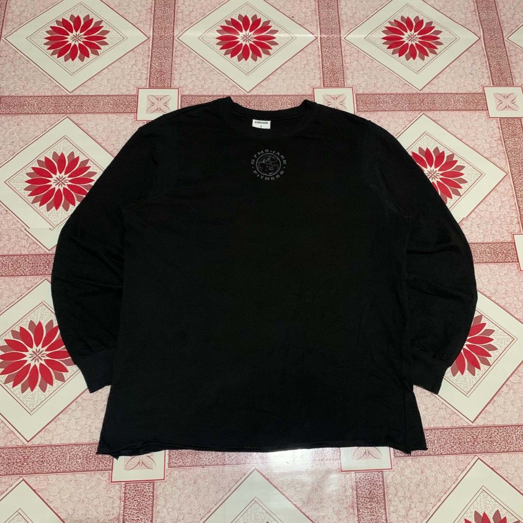 GYM SHARK LEGACY (Category: Tshirts & Polo Shirts ) located in Sofronio Española. Submitted by diyad_thrift_things (Listing ID 1464978224, Image 1). Description: GYMSHARK LEGACY Excellent condition Size last picture Like new Mine DM Disclaimer: I am not affiliated with any of the brands mentioned. The products I sell are thrifted, pre-owned items that were originally made by those brands. All trademarks, logos, and copyrights belong to their righ