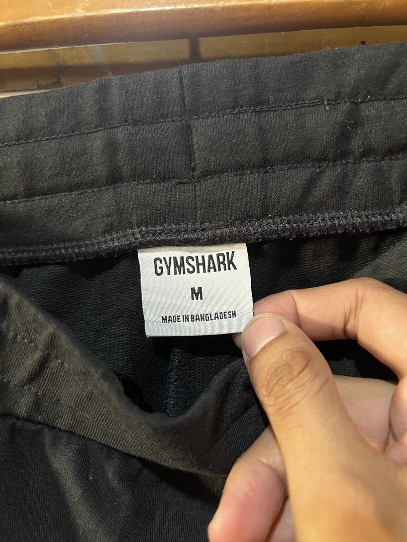 Gymshark Shorts (Category: Shorts) located in Sibulan. Submitted by rustysbestpick (Listing ID 1465066162, Image 3). Description: Excellent condition No issues or flaws Medium on tag Waist: 28-34 Length: 18.