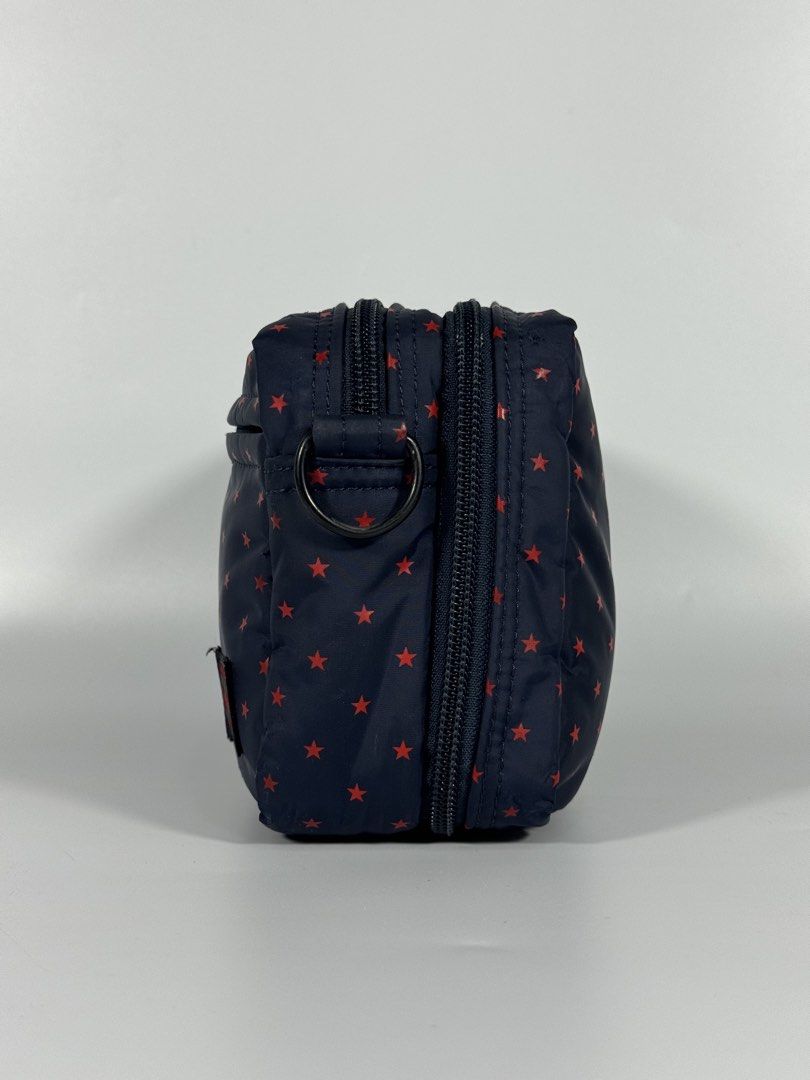 Headporter Masternavy Stellar Shoulder Bag (S) (Category: Sling Bags) located in Calamba. Submitted by secondsite.ph (Listing ID 1465069230, Image 3). Description: Headporter Masternavy / Stellar Shoulder Bag (S) 9/10 Excellent Sign of usage ₱3500.