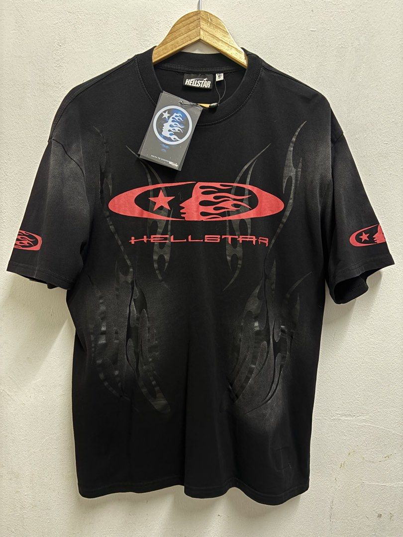 HELL STAR COLLECTION (Category: Tshirts & Polo Shirts) located in Kuala Lumpur. Submitted by yaz_preown90s (Listing ID 1465015986, Image 1). Description: SIZE M PIT 23/28 CONDITION BRAND NEW WITH TAG COMES WITH ZIP LOCK PLEASE DM FOR MORE DETAILS.