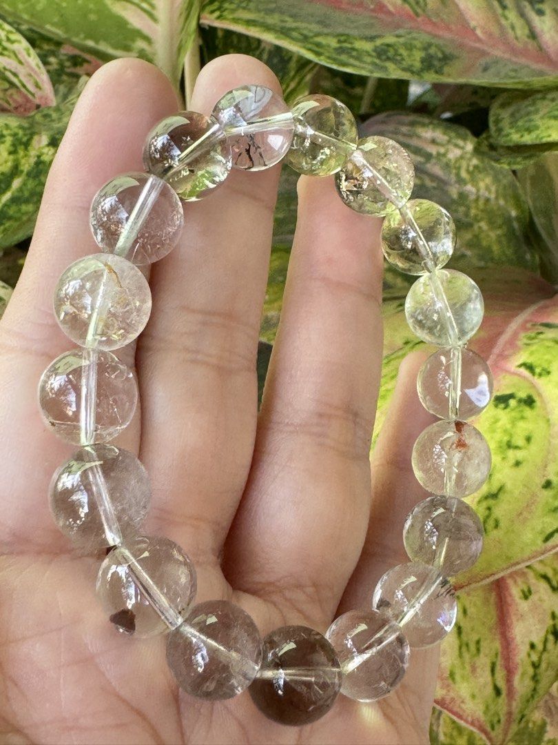 HEMATOID QUARTZ 1 BRACELET 🍉 B1_JC051 (Category: Bracelets) located in Bulacan. Submitted by selling_low_by_bella_ben (Listing ID 1465052552, Image 2). Description: HEMATOID QUARTZ 1 🍉 B1_JC051 🏷️ 360 11+ mm bead size 17 cm wrist .