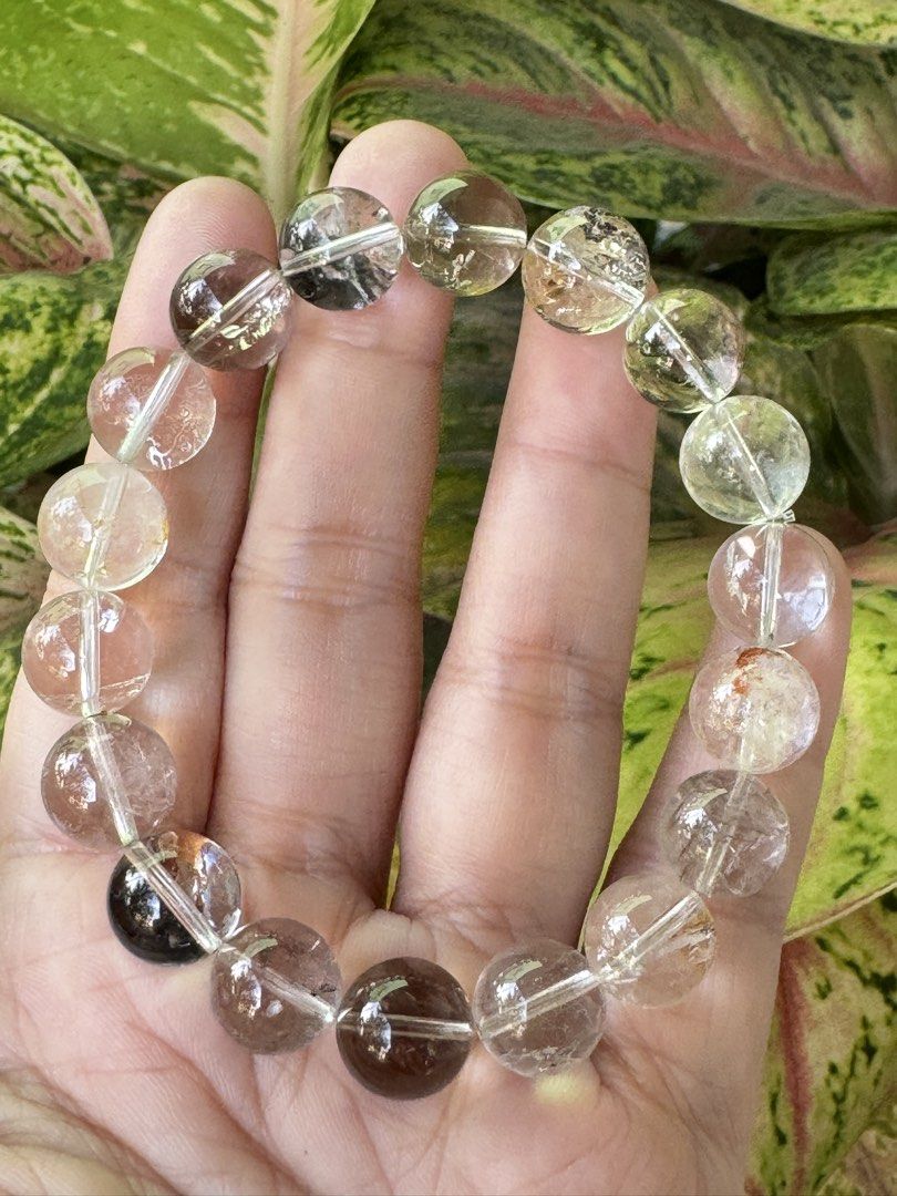 HEMATOID QUARTZ 1 BRACELET 🍉 B1_JC051 (Category: Bracelets) located in Bulacan. Submitted by selling_low_by_bella_ben (Listing ID 1465052552, Image 1). Description: HEMATOID QUARTZ 1 🍉 B1_JC051 🏷️ 360 11+ mm bead size 17 cm wrist .