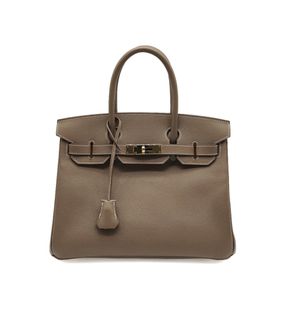 (Category: ) located in . Submitted by closetcompany (Listing ID 1465019127, Image 1). Description: .