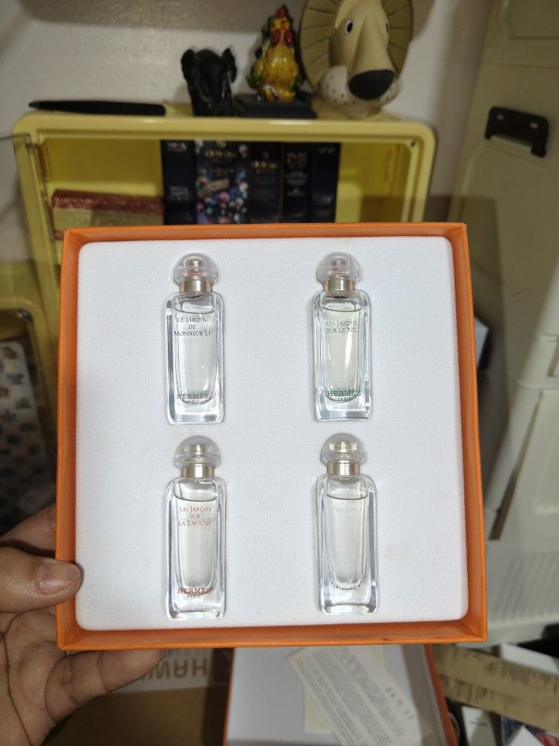 Hermès Parfums-Jardins Miniature Gift Set (Category: Fragrance & Deodorants) located in Mandaluyong City. Submitted by xylebaloyo (Listing ID 1465131066, Image 1). Description: - 100% Authentic: Purchased directly from Hermès Omotesando store in Tokyo - Fragrance Set: Includes Le Jardin de Monsieur Li, Un Jardin sur le Nil, Un Jardin sur la Lagune, and one more signature Jardin scent - Packaging: Comes in the iconic Hermès orange box complete wit