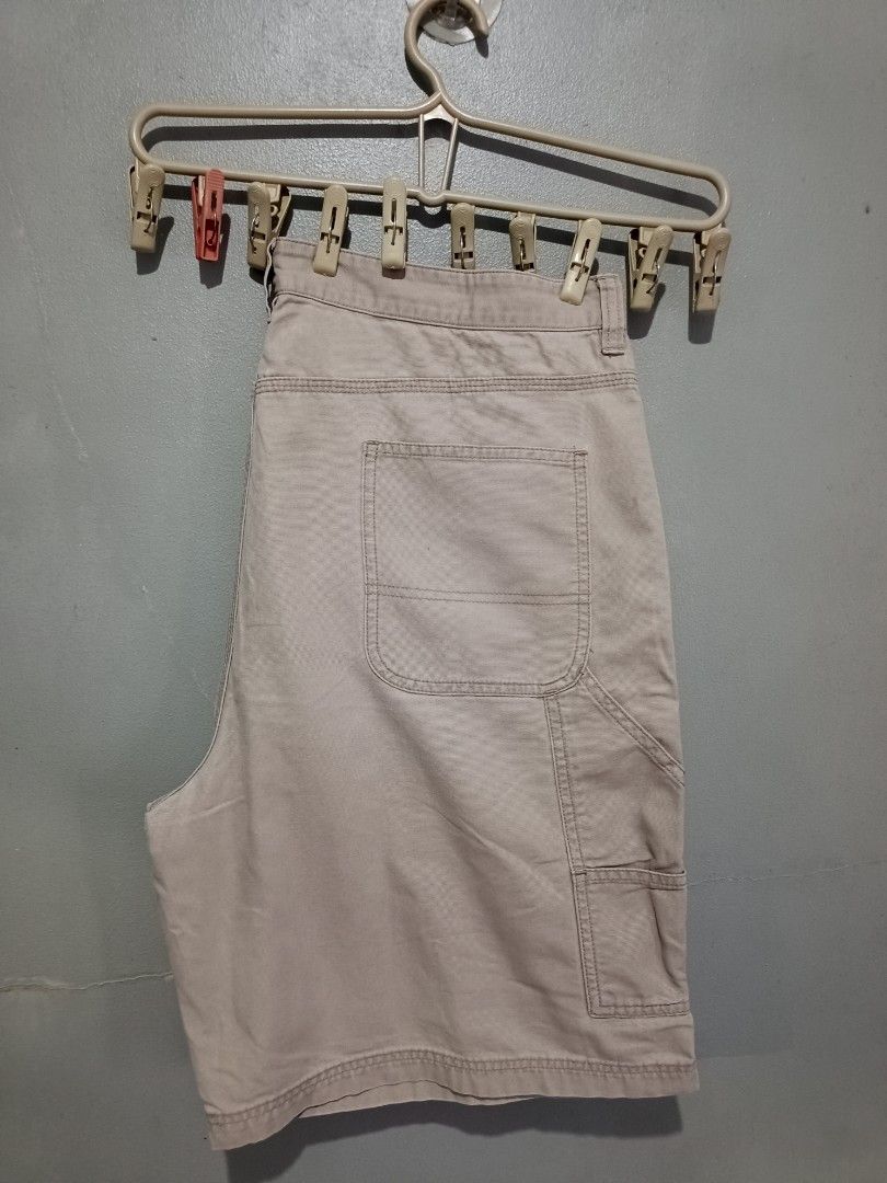 HIGH SIERRA CARPENTER JORTS (Category: Shorts) located in Manila. Submitted by superdex29 (Listing ID 1465037391, Image 3). Description: HIGH SIERRA CARPENTER JORTS ‎SIZE 38 LENGTH 22INC LIKE BRAND-NEW 10/10.