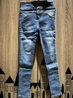 (Kategori: ) berada di . Dikirim oleh prelovedbylessie (ID iklan 1465064298, Gambar 1). Deskripsi: .