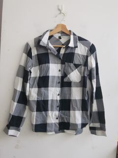 (Category: ) located in . Submitted by artemis_apparel (Listing ID 1465054954, Image 1). Description: .