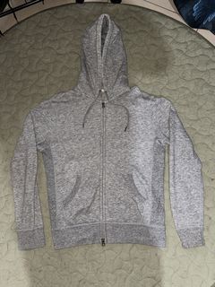 (Category: ) located in . Submitted by lunicothrift (Listing ID 1465098035, Image 1). Description: .