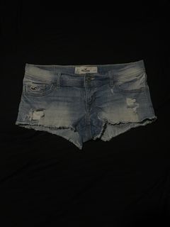 (Category: ) located in . Submitted by y2kcloset_ (Listing ID 1465132757, Image 1). Description: .