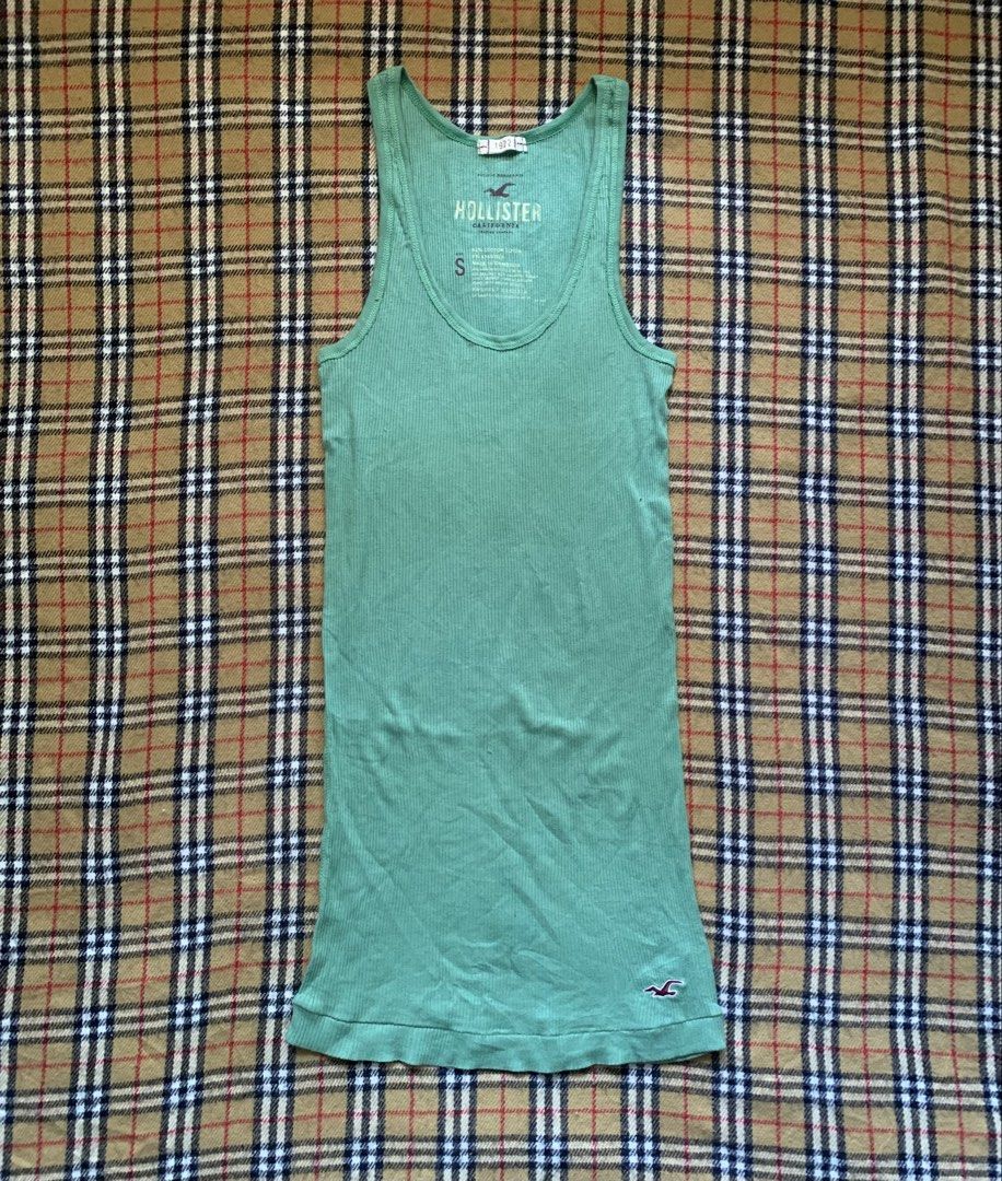 Hollister Tank Top (Category: Activewear) located in Claveria. Submitted by plasticcase__ (Listing ID 1464975520, Image 1). Description: .