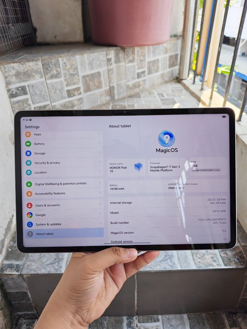 Honor pad 10 256gb (Category: Android) located in Pasig City. Submitted by onemig (Listing ID 1465158094, Image 3). Description: HONOR PAD 10 256GB Pabasa po bago mag pm ▫️8/256gb ▫️unit only ( rematado po kaya unit only ) ▫️no issue no history repair 14,500 fix price For meet up: Napico Elementary School pasig.