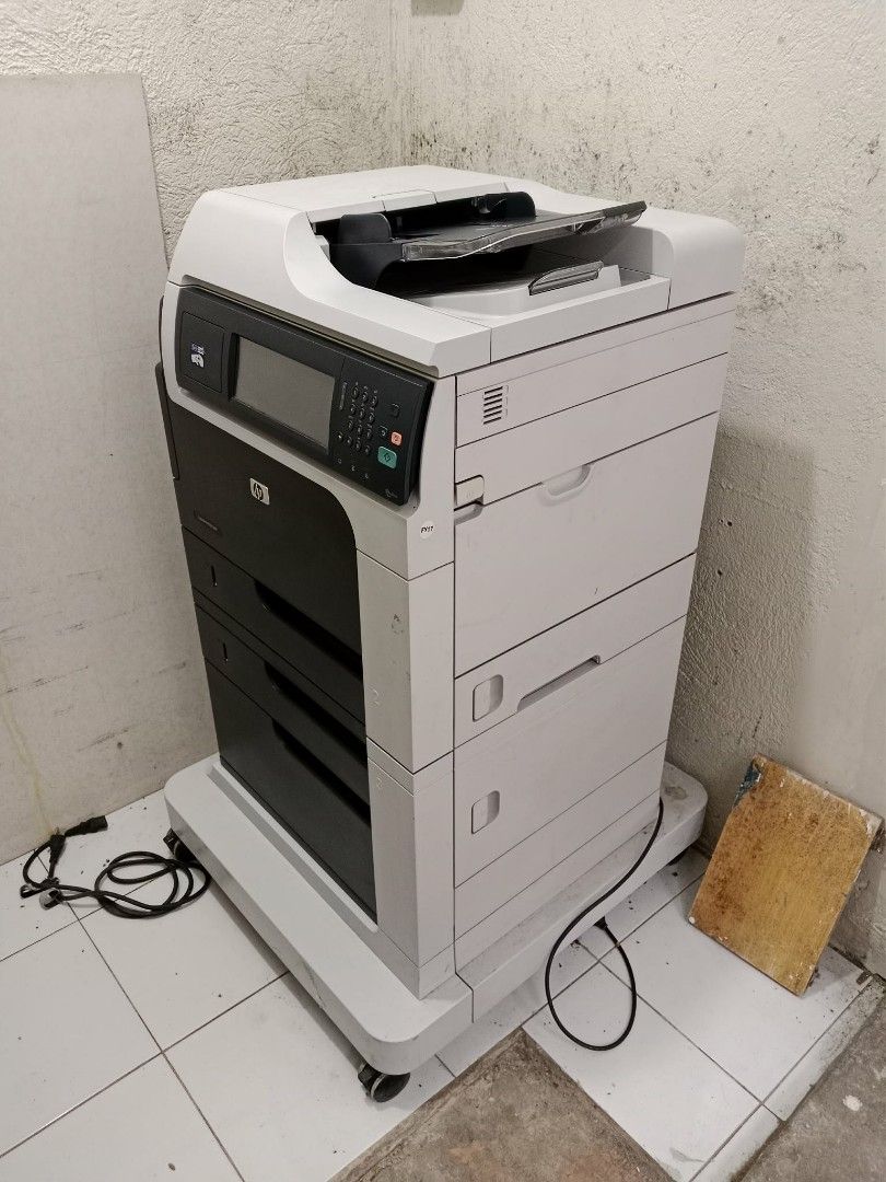 HP LaserJet M4555 MFP (Print,Scan,Copy) (Category: Printers, Scanners & Copiers) located in Makati City. Submitted by aremg.2021 (Listing ID 1464985101, Image 1). Description: - HP LaserJet M4555 MFP (Model) -Print, Scan, Copy -Powder print, Powder Xerox, monochrome print (black lang) Walang Colored -Hanggang long bond Paper Print (Walang A3) -For Pick Up only sa location (CUPANG,Muntinlupa City) -Message me po for videos ng item -Other Details p