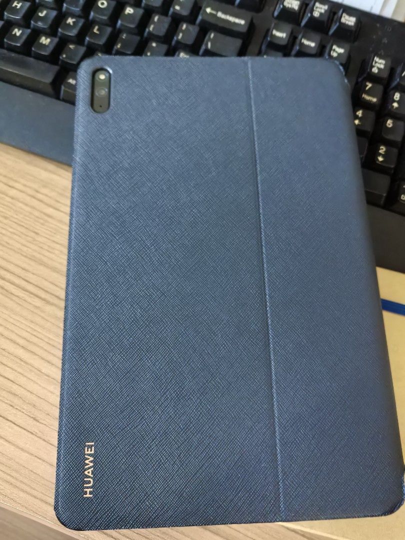 Huawei MatePad 10.4 with Smart Keyboard and Case (Category: Android) located in Makati City. Submitted by joie_1003 (Listing ID 1465105757, Image 2). Description: - Huawei MatePad 10.4-inch tablet in excellent, scratch-free condition - Includes official Huawei Smart Keyboard - Original boxes included for both the tablet and keyboard - Clean screen and body with zero dents - Ideal all-in-one setup for studying, typing documents, and streaming vide