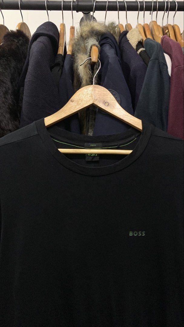 Hugo Boss (Category: Tshirts & Polo Shirts ) located in Calamba. Submitted by jtrbngt97 (Listing ID 1465012577, Image 2). Description: Hugo Boss Good condition W20.5 L30.5.