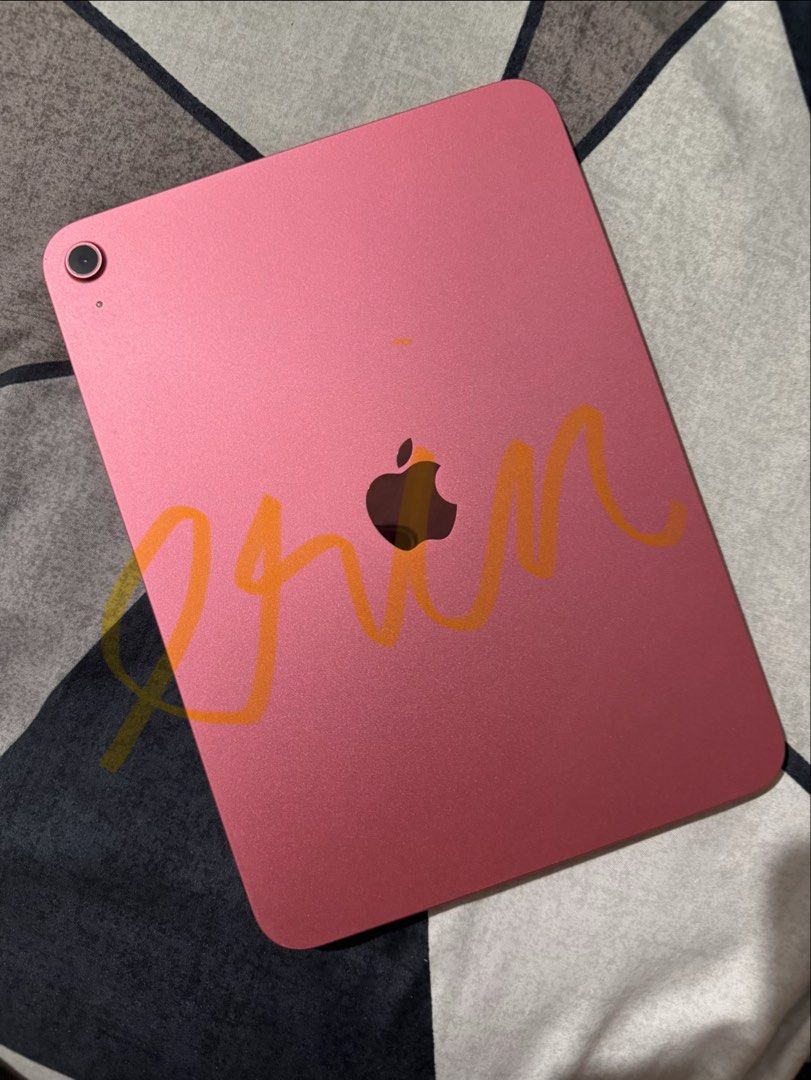 iPad A16 11th Gen 128gb (Category: iPad) located in Manila. Submitted by erinmartz (Listing ID 1465109682, Image 1). Description: bought july 2025 but still in pristine condition, check cc and batt health ! rfs: i (super) rarely use this :( loc: davao let's transact thru my personal x/fb/ig acc ! bought it to study for nclex kaso i used my laptop more, kahit for netflix d ko na yan ginagamit :( comes with the og charger set and a stylus pen .