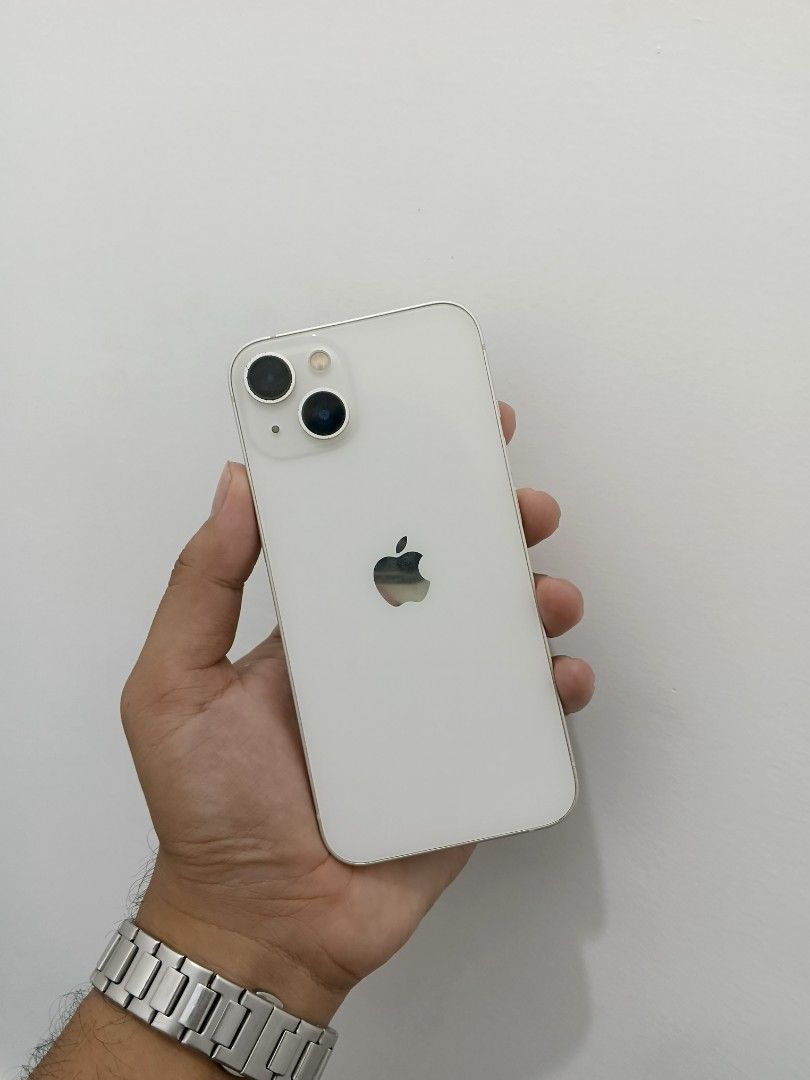 IPHONE 13 128GB STARLIGHT (Category: iPhone 13 Series) located in Santa Rita. Submitted by papagabs01 (Listing ID 1464972435, Image 1). Description: IPHONE 13 128GB Starlight 77% Battery Health (original makunat na makunat) ZPA & NTC No repair history!! All original parts No sim Restrictions Konting dents lang issue (sign of use) Inclusion: Unit + Cord .
