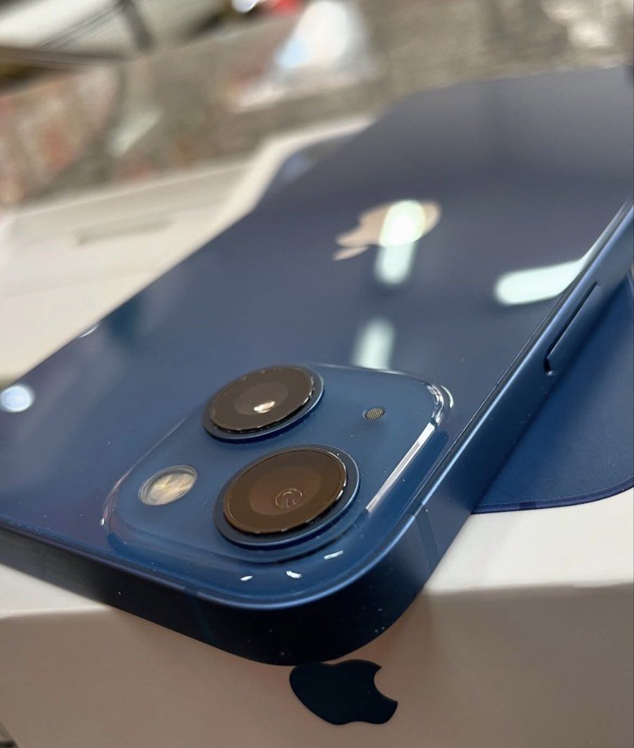 Iphone 13 midnight (Category: iPhone 13 Series) located in Manila. Submitted by bholiday1710117 (Listing ID 1465101577, Image 2). Description: FOR SALE: IPHONE 13 Details of Iphone 13: 128 gb Midnight blue , lady-owned 80% battery health (original) Globe Lock No scratch, no dents, no marks. As in good as new No history of repair No issue With original box, and charger cord (not with adapter) ALL WORKING ✅ For sale: Fix ✅ with box RFS: upgraded to