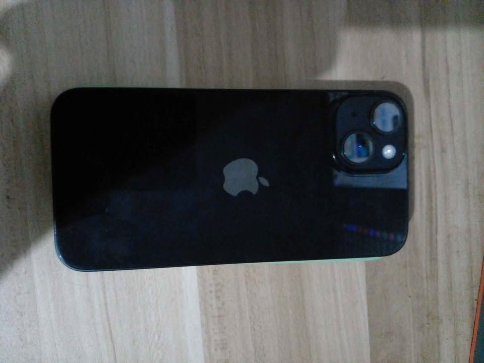 Iphone 14 128gb 100% Battery Health (Category: iPhone 14 Series) located in Cainta. Submitted by ezmaster6 (Listing ID 1464973539, Image 2). Description: Selling my iPhone 14 128GB Midnight since I have an extra phone that I’m not really using anymore. Conversion via Globe/Smart, same number kept. Happy to help you set it up at meetup. Phone is in very good condition and everything is working properly. 128GB Midnight 100% Battery Health Factory U