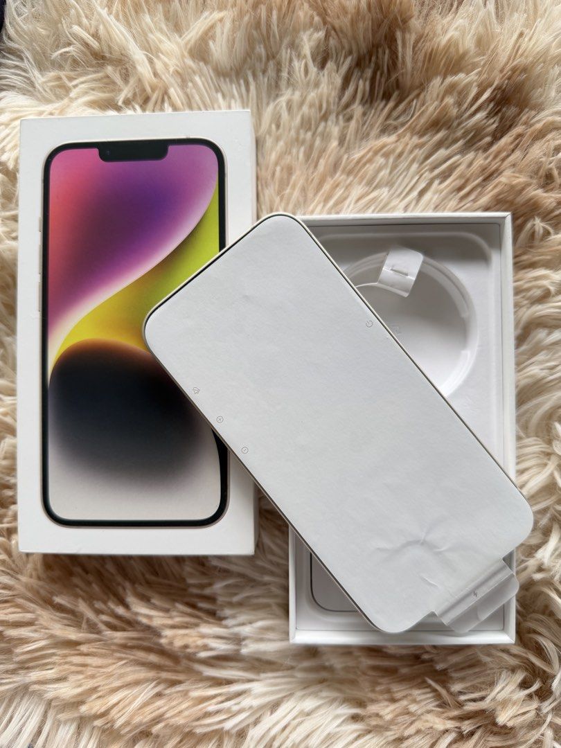 IPHONE 14 | 100BH | Under warranty (Category: iPhone 14 Series) located in Santa Rosa. Submitted by joycemilla_quin (Listing ID 1465130513, Image 2). Description: SALE OR SWAP 128GB 100BH UNDER WARRANTY TILL JUNE 2027 NO ISSUES SUPER SMOOTH CHECK TO SAWA UPON MEET UP WITH BOX SAME IMEI SANTA ROSA LAGUNA📍 OPEN FOR LBC DELIVERY✨.