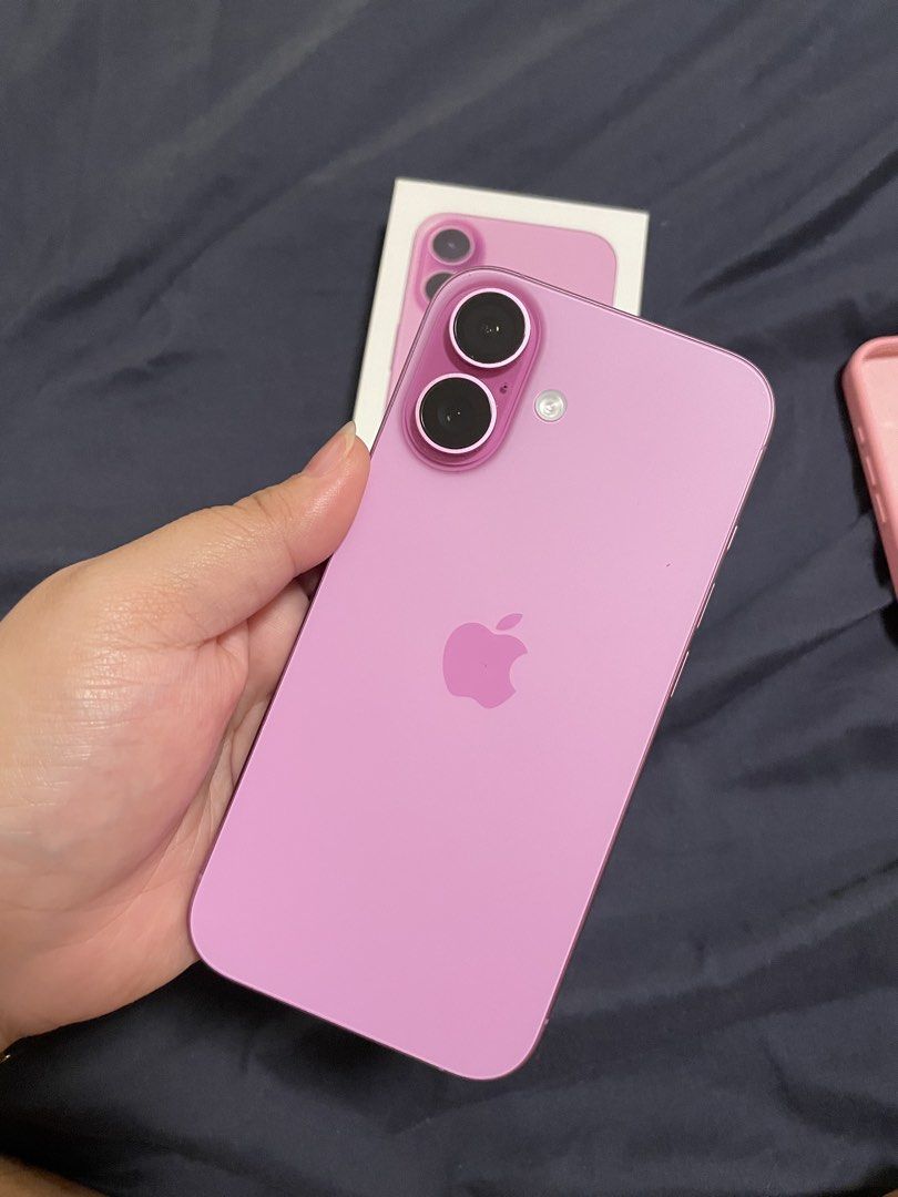 Iphone 15 128 gb pink (Category: iPhone 16 Series) located in Las Pinas. Submitted by lovekate_ (Listing ID 1465097528, Image 1). Description: NO ISSUE!! RUSHHHHH ‼️‼️ NEGOTIABLE RFS: FOR TUITION PO.