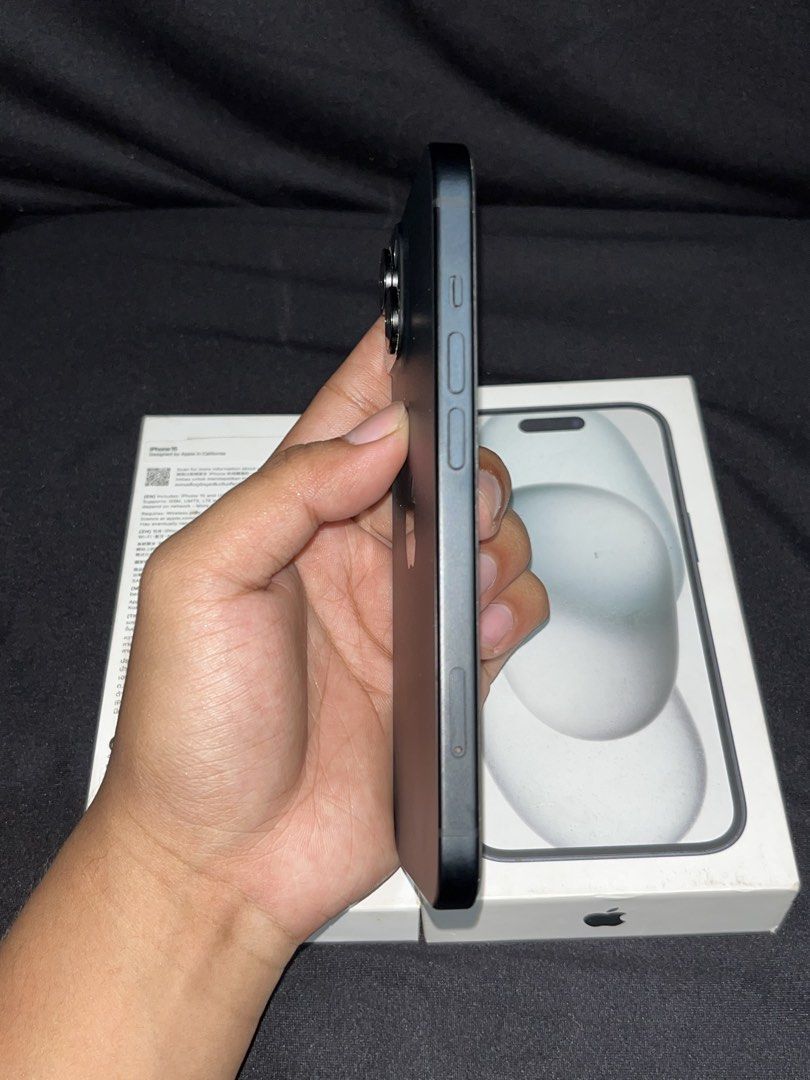 iPhone 15 128gb BLACK (Category: iPhone 15 Series) located in Manila. Submitted by iswitch (Listing ID 1465135049, Image 2). Description: ₱24,800 For SALE or SWAP to lower ios!!🍎 iPhone 15 128gb BLACK ZP/A variant Factory Unlocked✅ iOS version 26.6.1 Truetone ✅ Face ID✅ 97% battery health🔋 131 cycle count All workings No issue✅ No repair history✅ NTC Approved🇵🇭 Inclusion: Unit Original box Case Unli check upon meet up No return/refund once it