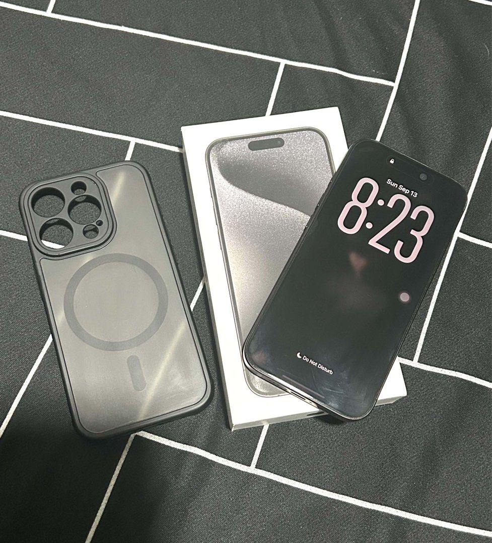 Iphone 15 Pro 128Gb Black (Category: iPhone 15 Series) located in Zamboanga. Submitted by josho13 (Listing ID 1465013513, Image 3). Description: Iphone 15pro 128 gb variant, complete set with box. Rfs: Extra phone.