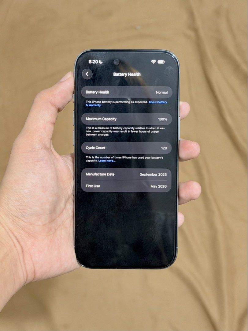 Iphone 17 Air (Sky Blue) (Category: iPhone 17 Series) located in Malabon City. Submitted by mangwelsss (Listing ID 1465019024, Image 3). Description: FOR SALE OR SWAP SA LOWER UNIT! iPhone 17 Air Sky Blue 256gb 100% Battery Health Openline (Esim) Local Variant Warranty til May 2027 Purchased at Beyond the Box No issue No history of repair Makinis na makinis Comes w/ original Box Cord Cases Tg installed Loc: South caloocan.