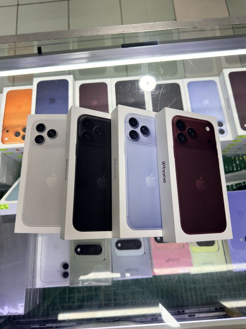 Iphone 18 Pro max (Category: iPhone 18 Series) located in San Juan City. Submitted by Al_sal_gadgets (Listing ID 1465016730, Image 2). Description: - Brand new, unopened Apple iPhone Pro Max - Available colors: Silver, Black, Blue, and Burgundy - Send a direct message to check color availability and pricing details.
