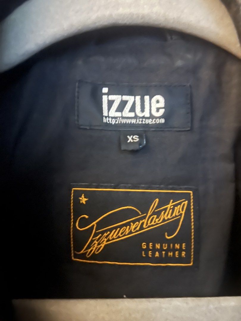 izzueverlasting Archive Leather Moto Biker Jacket (Category: Coats, Jackets and Outerwear) located in Manila. Submitted by ky._______. (Listing ID 1465144138, Image 2). Description: Never nagamit since it's too small for me. It's like a crop leather jacket. For women It's literally like new Condition: 10/10 (Pristine / Like New) Size: XS Brand: izzue (izzueverlasting line) 100% Genuine Leather.